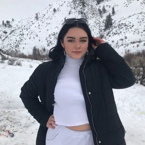 Meet your Posher, Aileen